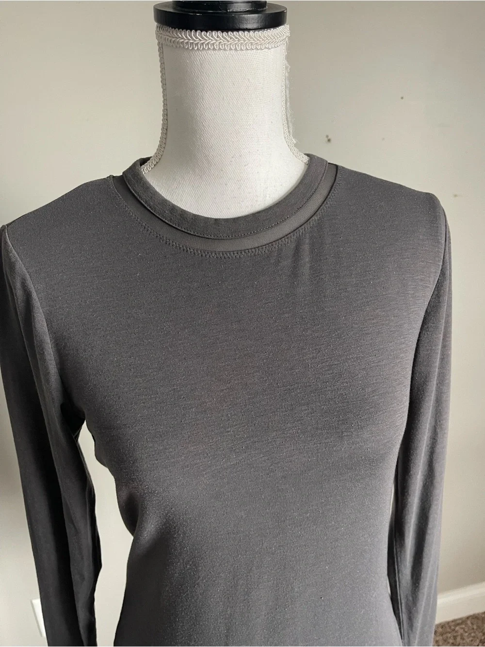 ATHLETA | Industry Dark Gray Wool Blend Crewneck Long-Sleeve Tee Sz XS